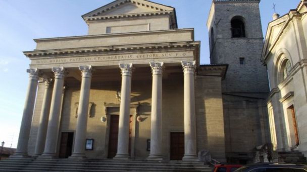 Базилика дель Санто в Сан-Марино Базилика дель Санто в Сан-Марино