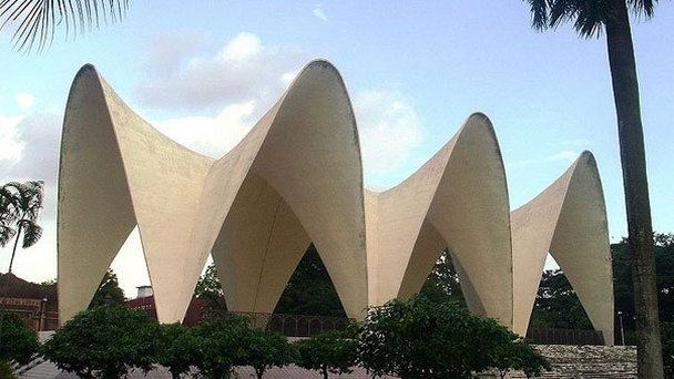 Мемориальный комплекс Suhrawardy Udyan в Даке