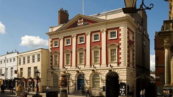 Особняк Mansion House в Англии Особняк Mansion House в Англии