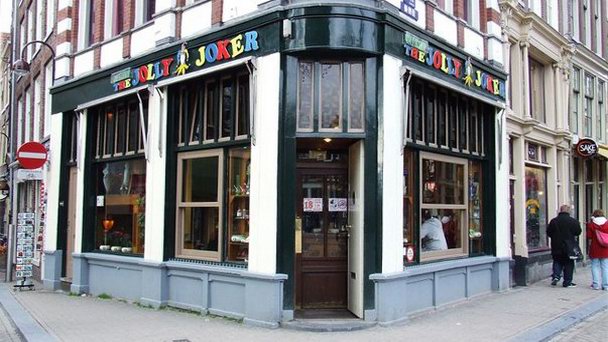 Кофешоп Jolly Joker в Амстердаме