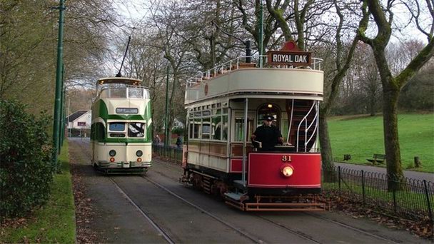 Трамвай Heaton Park в Англии Трамвай Heaton Park в Англии