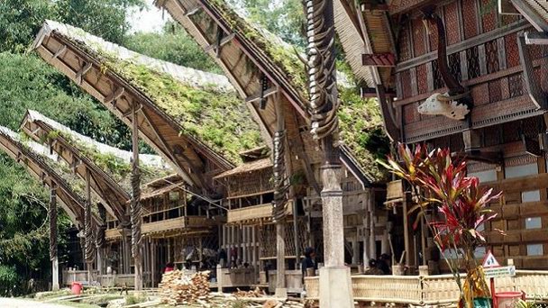 Деревня Кете Кесу на Сулавеси