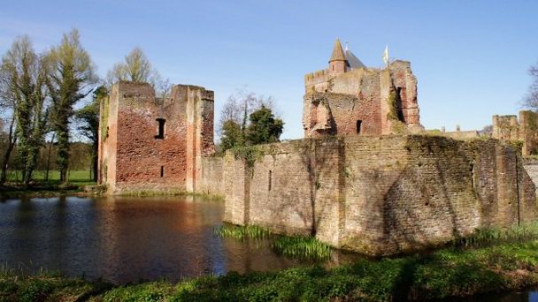 Замок Бредрод в Бреде