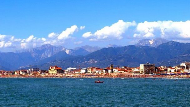 Пляж в Виареджио в Тоскане Пляж в Виареджио в Тоскане