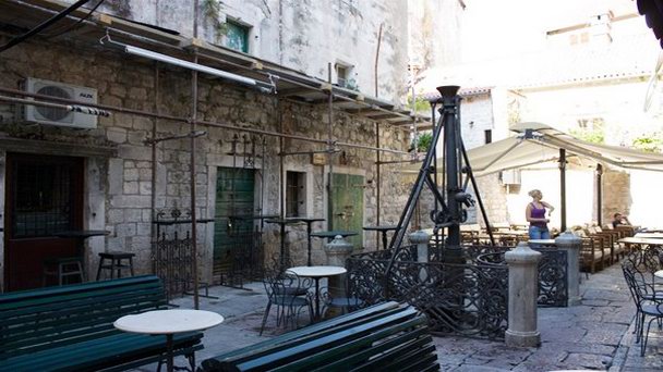 Колодец Карампана на Герцегновска ривьере Колодец Карампана на Герцегновска ривьере