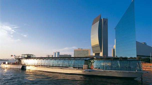 Ресторан Bateaux Dubai в Дубае