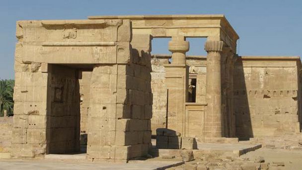 Храм Хибис в Аль-Харге