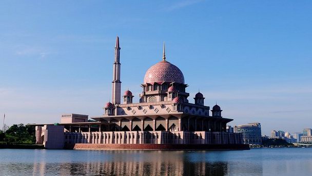 Мечеть Путраджайя в Селангоре