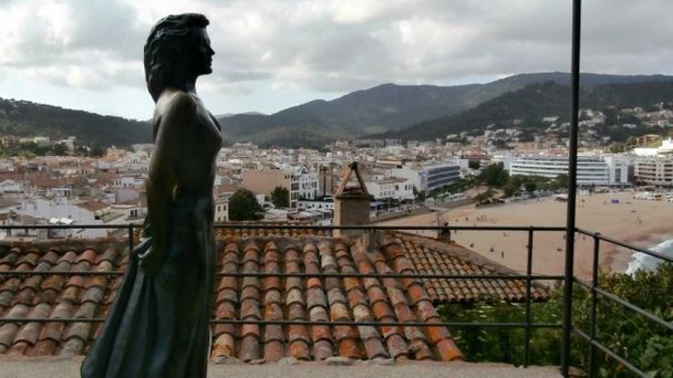 Статуя Аве Гарднер в Коста Брава