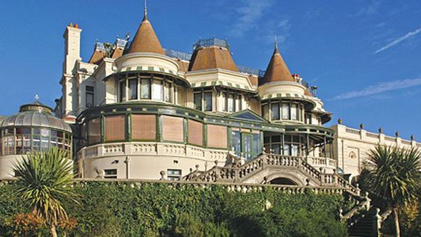 Художественная галерея Рассел-Коутс в Англии