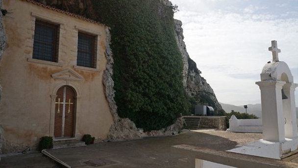 Монастырь Фанеромени на Острове Крит