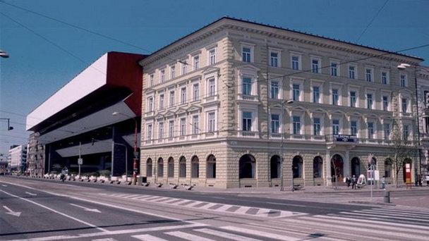 Словацкая национальная галерея в Братиславе Словацкая национальная галерея в Братиславе