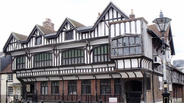 Исторический дом-музей Тюдоров в Англии