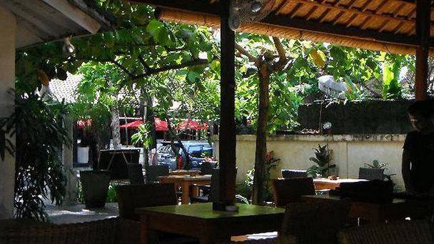 Ресторан Mona Lisa Cafe на Бали Ресторан Mona Lisa Cafe на Бали