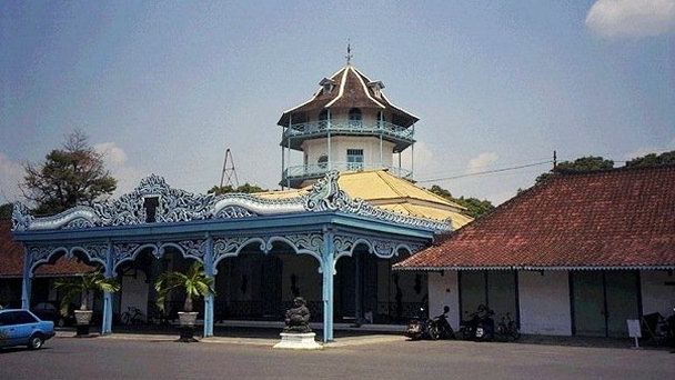 Город Суракарта на Яве