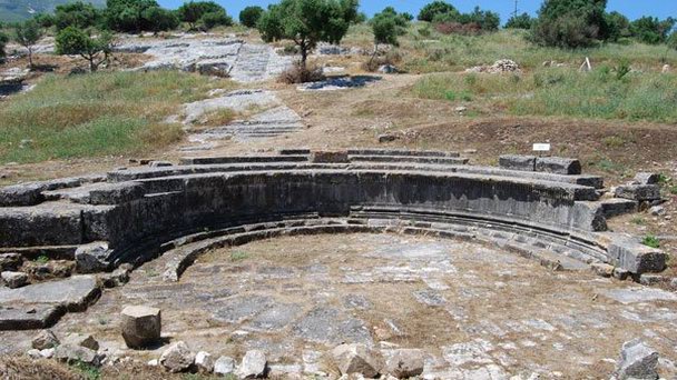 Античный амфитеатр Орикум во Влере Античный амфитеатр Орикум во Влере