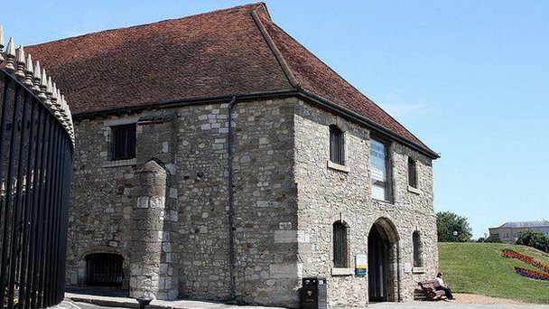 Здание The Wool House в Англии