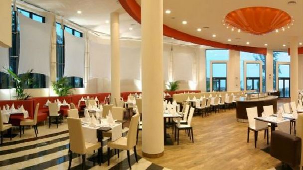 Ресторан Arrogance Restaurant в Золотых Песках