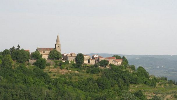 Малый город Грожнян на п-ове Истрия