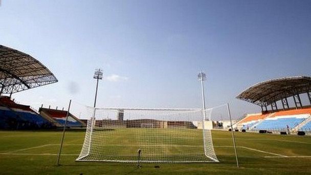 Стадион Акко в Араде