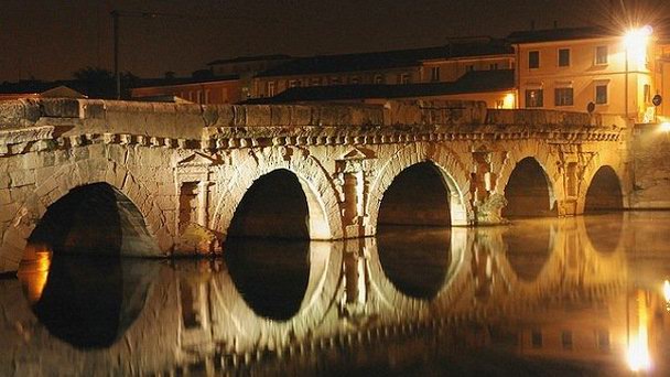 Мост Тиберия в Римини