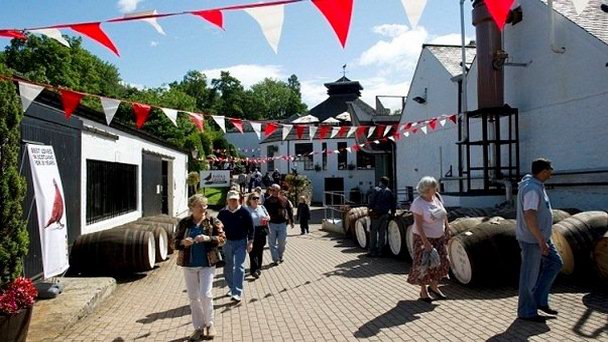 Вискокурня Глентуррет в Шотландии Вискокурня Глентуррет в Шотландии