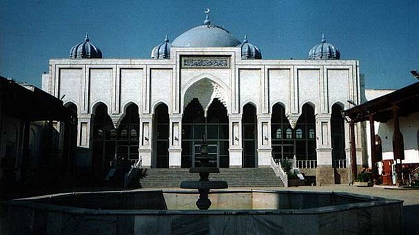 Медресе и мавзолей Шейха Массала в Худжанте Медресе и мавзолей Шейха Массала в Худжанте