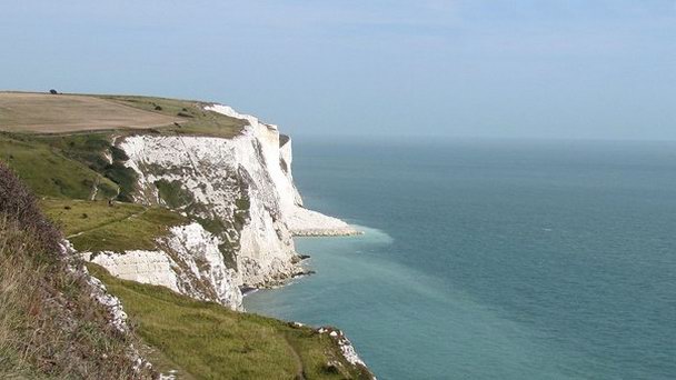 Белые скалы Дувра в Англии