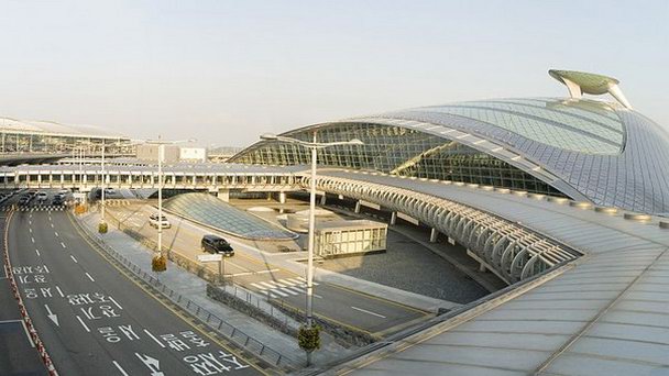 Международный аэропорт Инчхон в Сеуле Международный аэропорт Инчхон в Сеуле