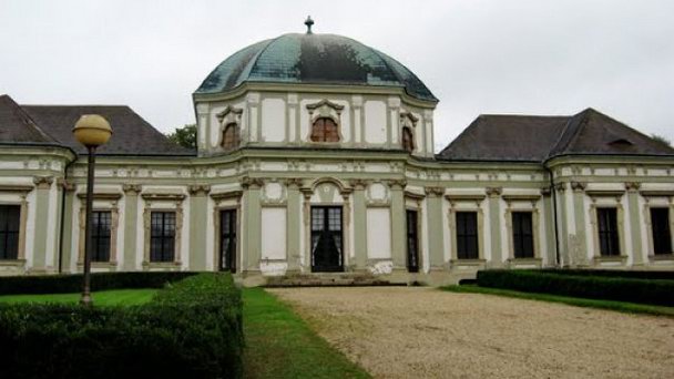 Замок Рацкеве в Будапеште