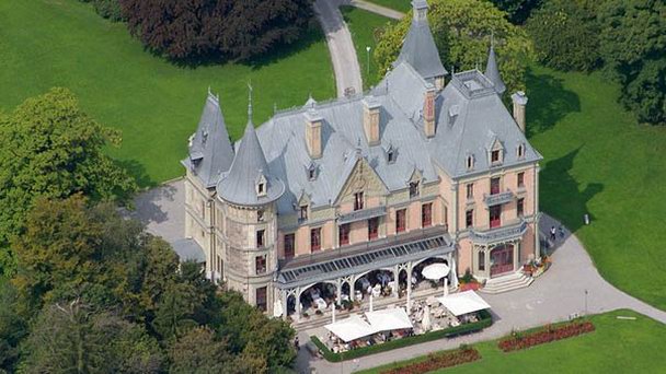 Замок Шадау в Берне