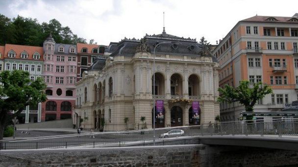 Карловарский городской театр в Карловых Варах