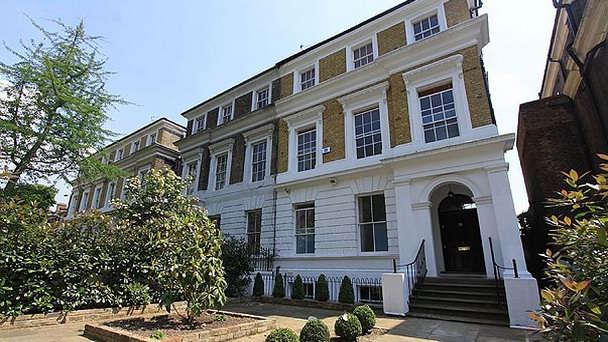 Дом Эми Уайнхаус в Лондоне