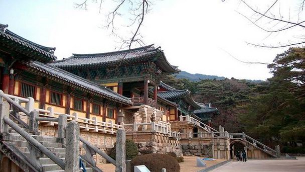 Храм Пульгукса в Кенджу Храм Пульгукса в Кенджу