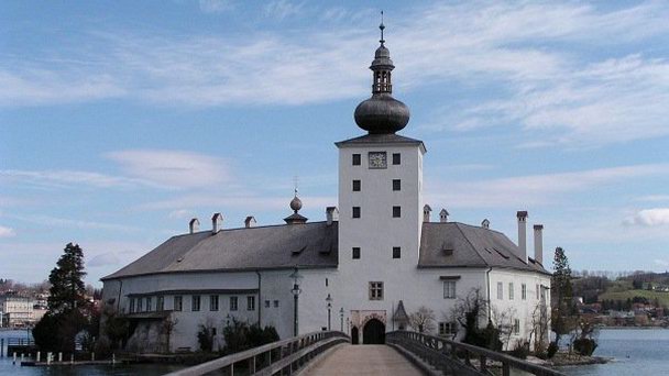 Замок Орт в Зальцкаммергуте