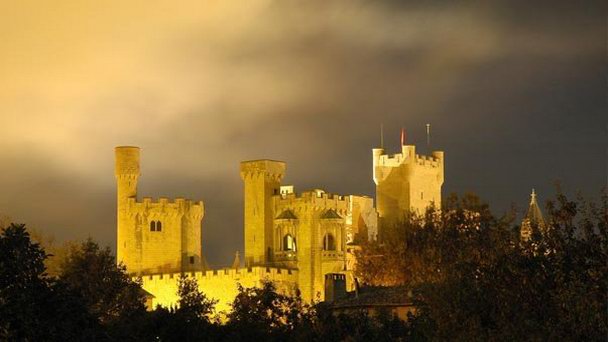 Замок Олите в Наварре Замок Олите в Наварре