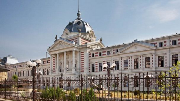 Больница Колця в Бухаресте