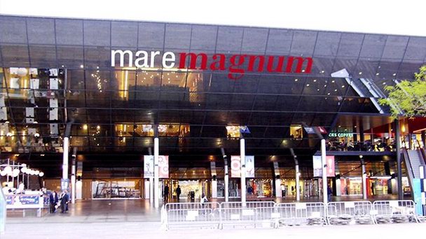 Торговый центр Maremagnum в Барселоне