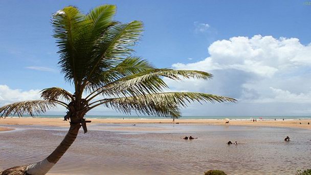 Пляж Имбасаи в Баии