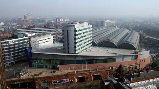 Станция Manchester Piccadilly в Англии