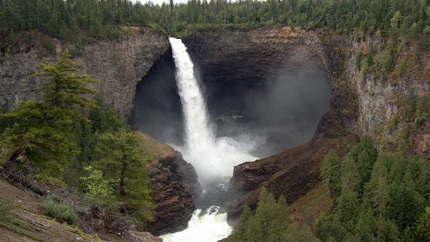 Провинциальный парк Уэллс Грей в Британской Колумбии Провинциальный парк Уэллс Грей в Британской Колумбии
