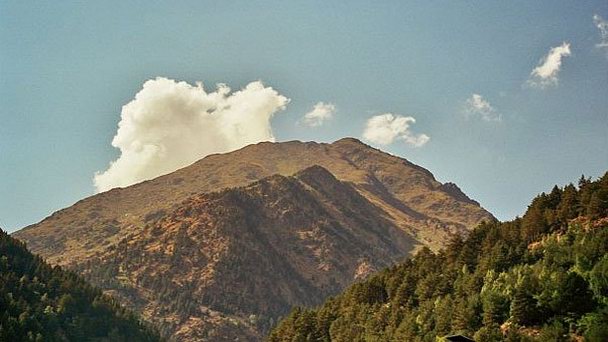 Гора Кома-Педроса в Андорре ла Велла