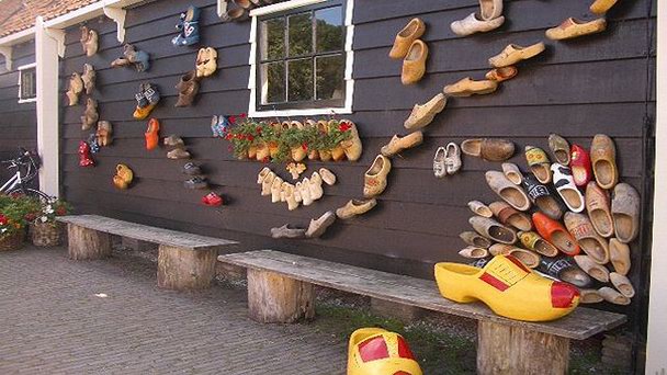 Музей кломпов в Волендаме