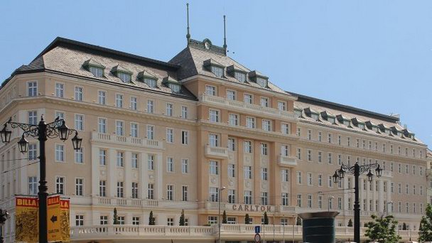 Отель Carlton-Savoy в Братиславе