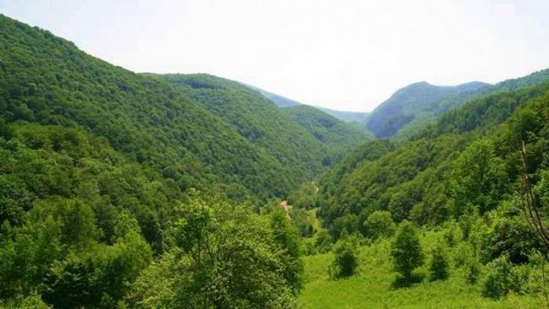 Западные Румынские горы Апусени в Клуж-Напоке