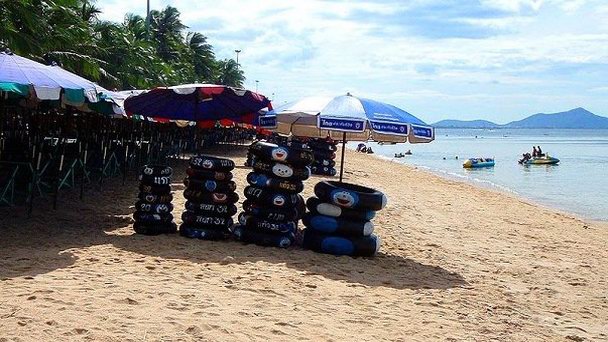 Пляж Бангсаен в Провинции Чонбури