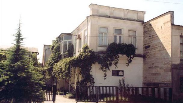 Дом-музей Д.И.Гулиа в Сухуми