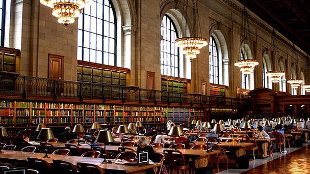 Нью-Йоркская публичная библиотека