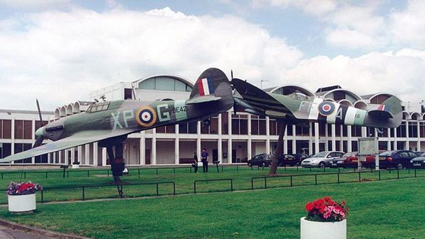 Музей королевских военно-воздушных сил в Лондоне