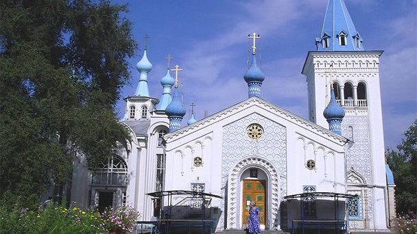 Воскресенский собор в Бишкеке